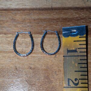 14K White Gold Hoop Earrings